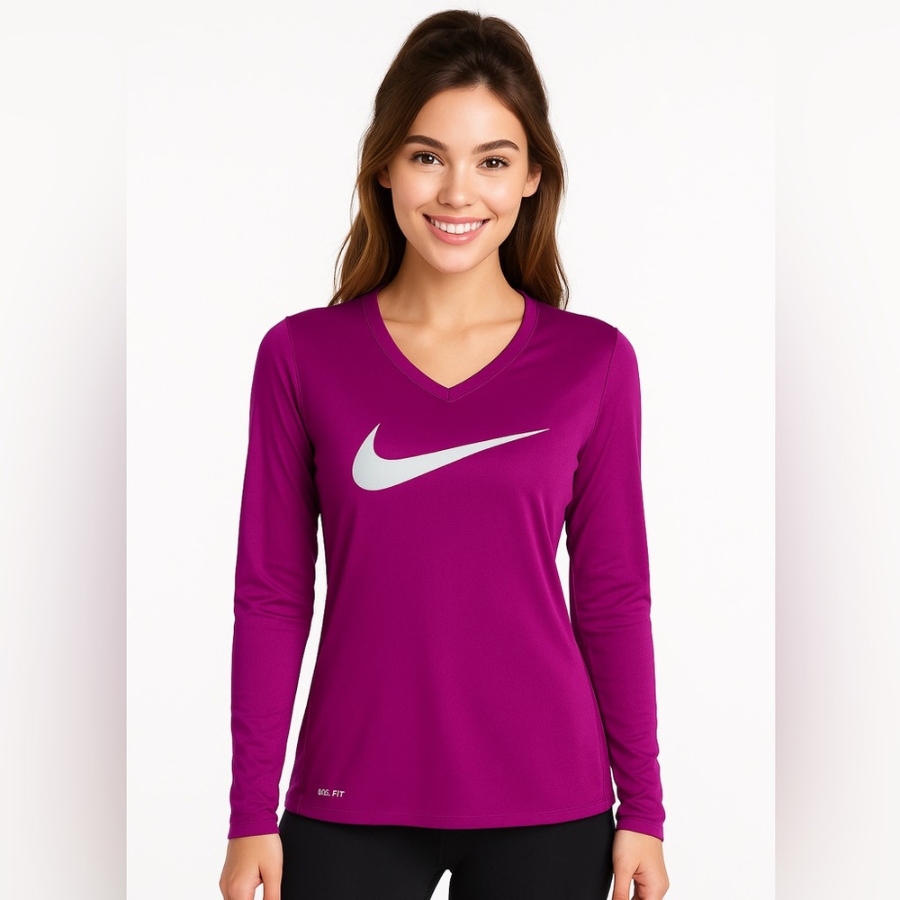2/for $20 🪩 NIKE Women's Dri-Fit Long Sleeve Tee (Medium) - Picture 8 of 8